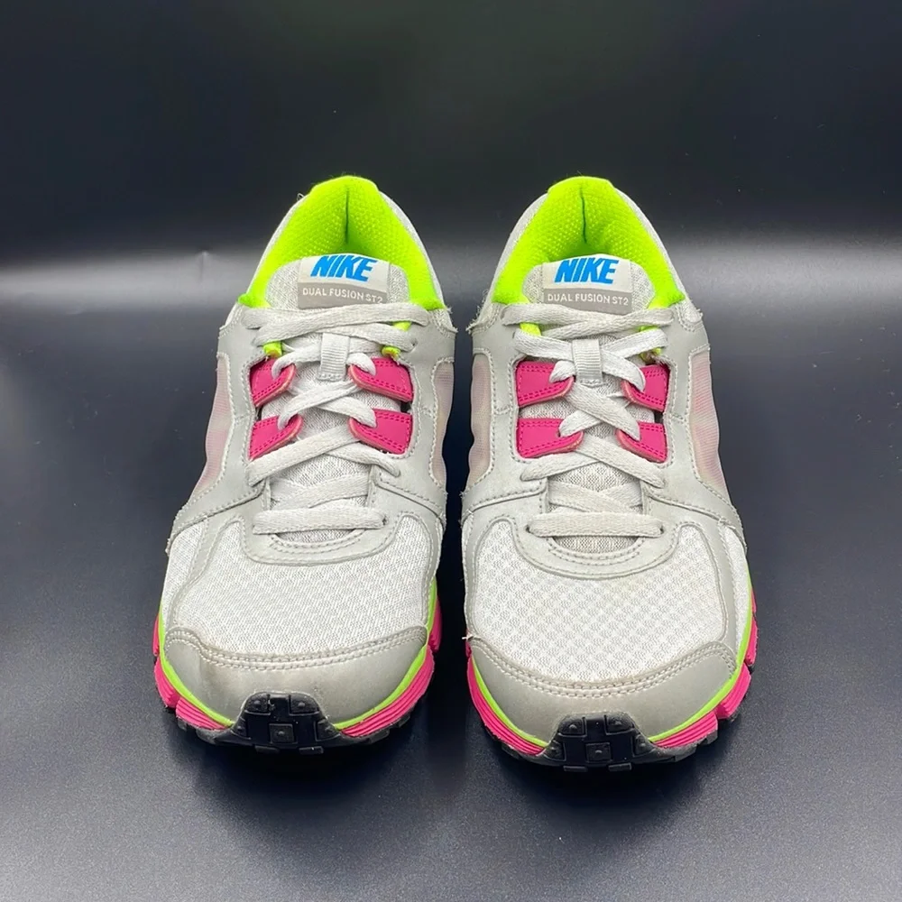 Nike Dual Fusion ST2 Running Shoes‎ Women’s Sz 11